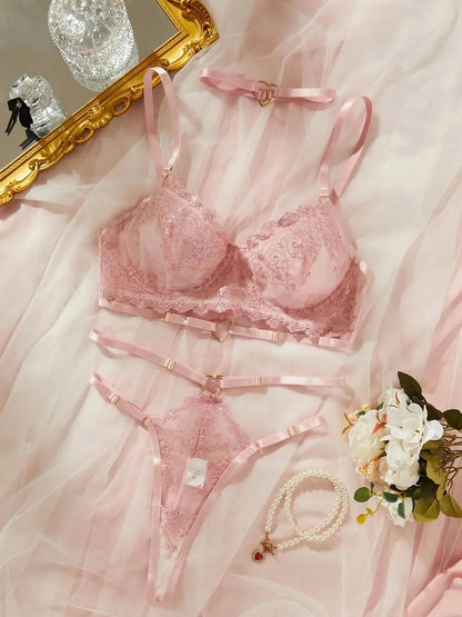 Isla Lace Lingerie Set