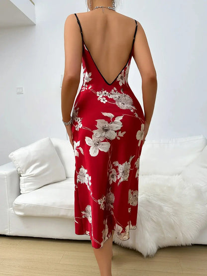 LacyMate™ Elegant Floral Backless Nightdress